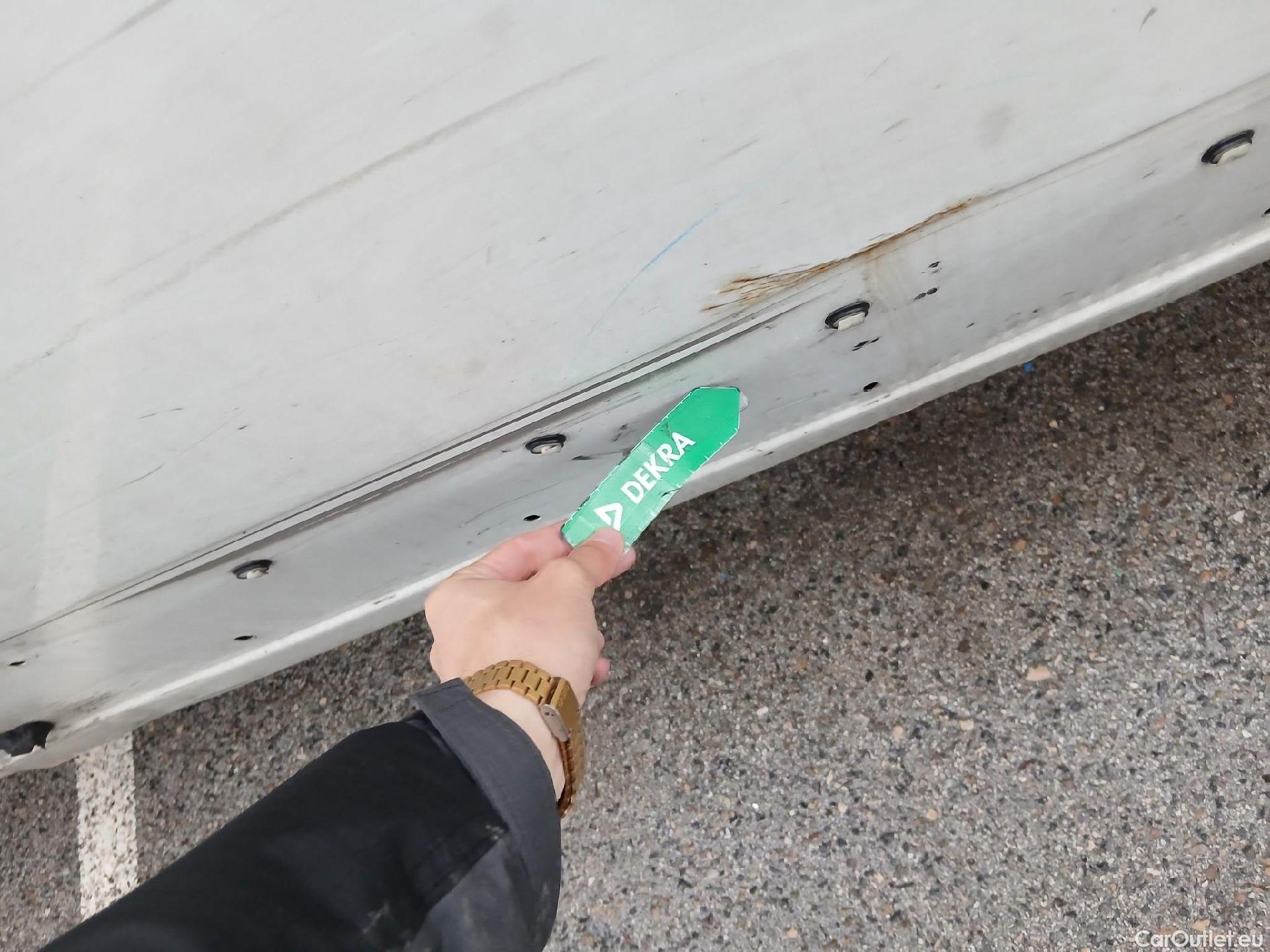  Peugeot  Boxer PEUGEOT  / 2014 / 4P / furgón Pack 335 L3 H2 BHDI 103kW (140CV) S&S #68