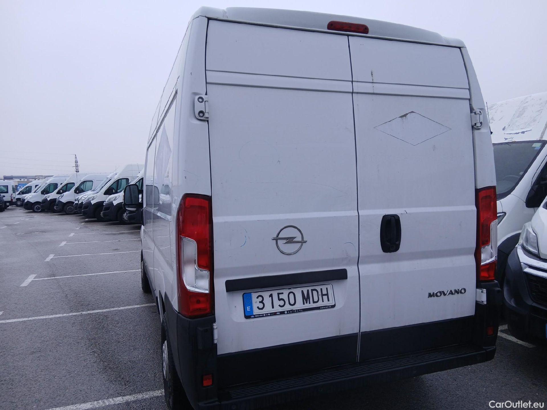  Opel  Movano OPEL  / 2021 / 4P / Furgón Base L2H2 3.5T 2.2 BHDi 103kW #16