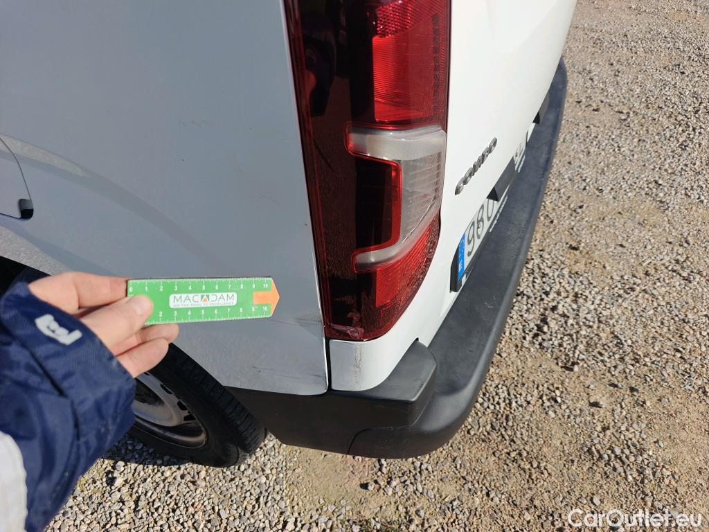  Opel  Combo OPEL  / 2018 / 3P / furgón derivado de turismo 1.6 TD S/S 74kW (100CV) Express L H1 650 #31