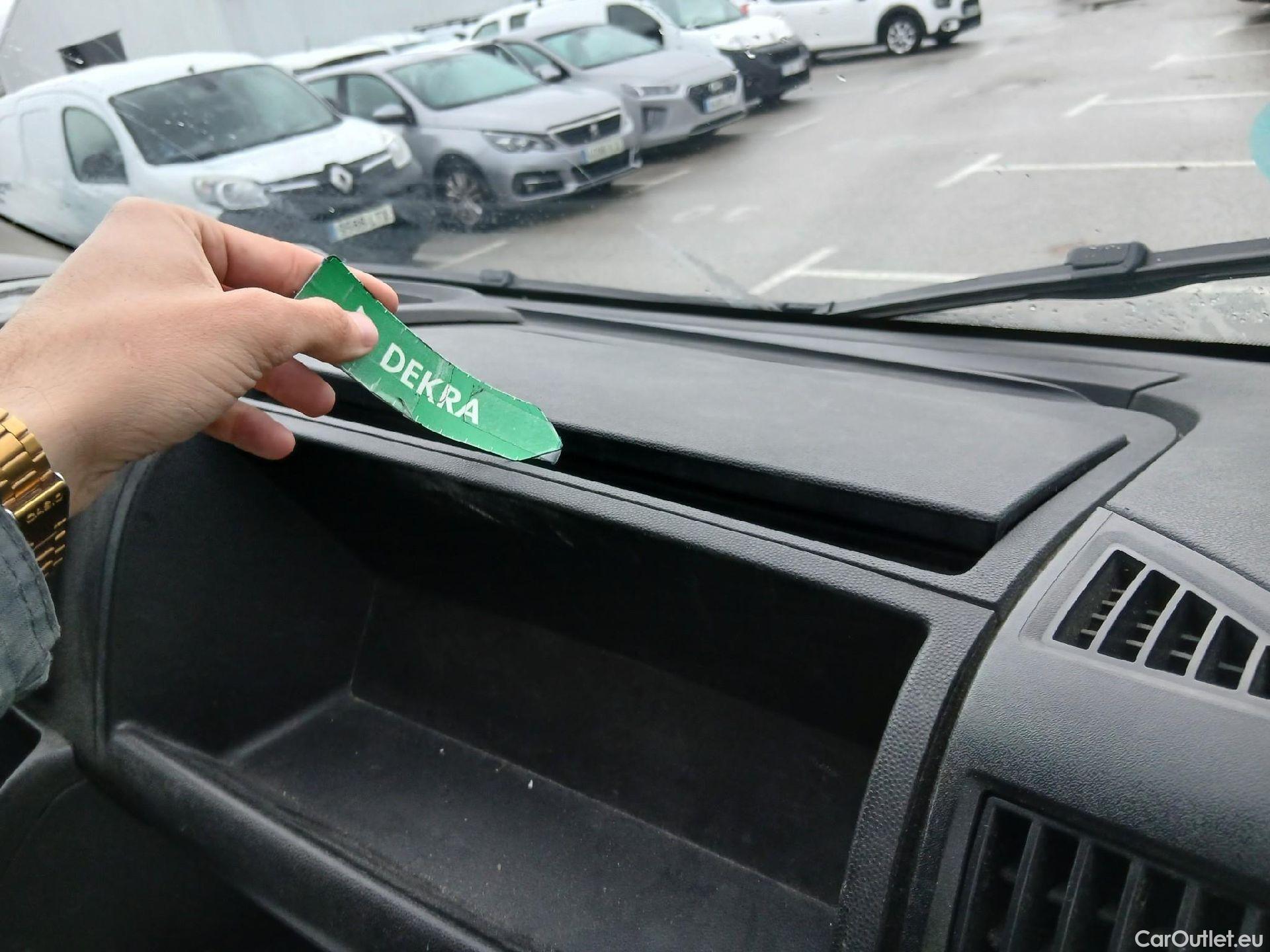  Peugeot  Boxer PEUGEOT  / 2014 / 4P / furgón Pack 335 L3 H2 BHDI 103kW (140CV) S&S #81