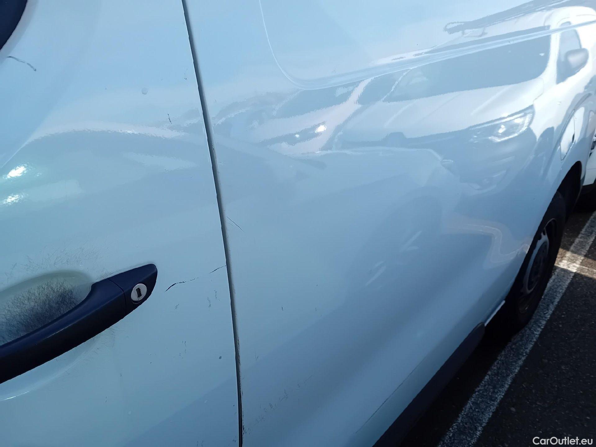  Peugeot  Expert PEUGEOT  / 2016 / 4P / furgón Furgón Pro 2.0 BlueHDi 120 S&S Standard (CX) #14