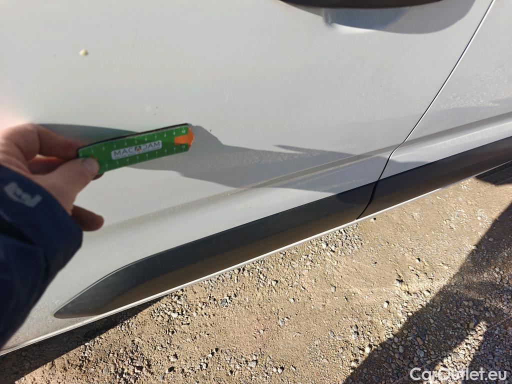  Opel  Combo OPEL  / 2018 / 3P / furgón derivado de turismo 1.6 TD S/S 74kW (100CV) Express L H1 650 #37