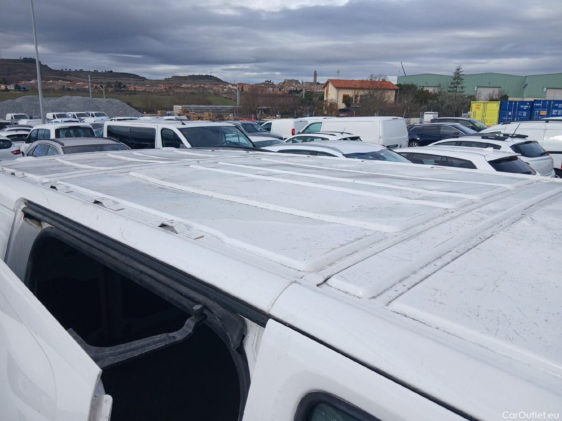  Opel  Vivaro OPEL  / 2019 / 4P / furgón 1.5 Diésel 88kW (120CV) M Std Select #57