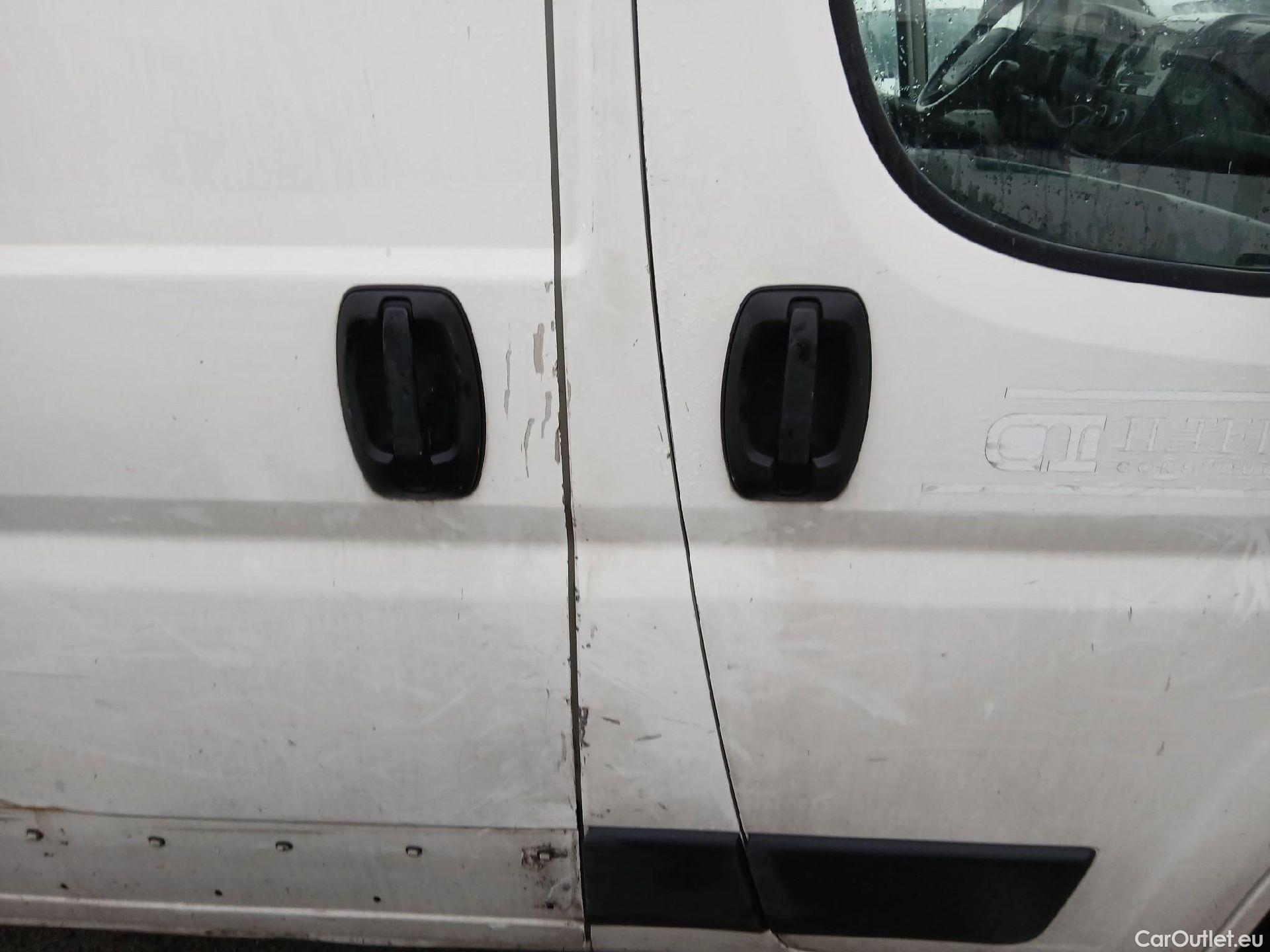  Peugeot  Boxer PEUGEOT  / 2014 / 4P / furgón Pack 335 L3 H2 BHDI 103kW (140CV) S&S #79