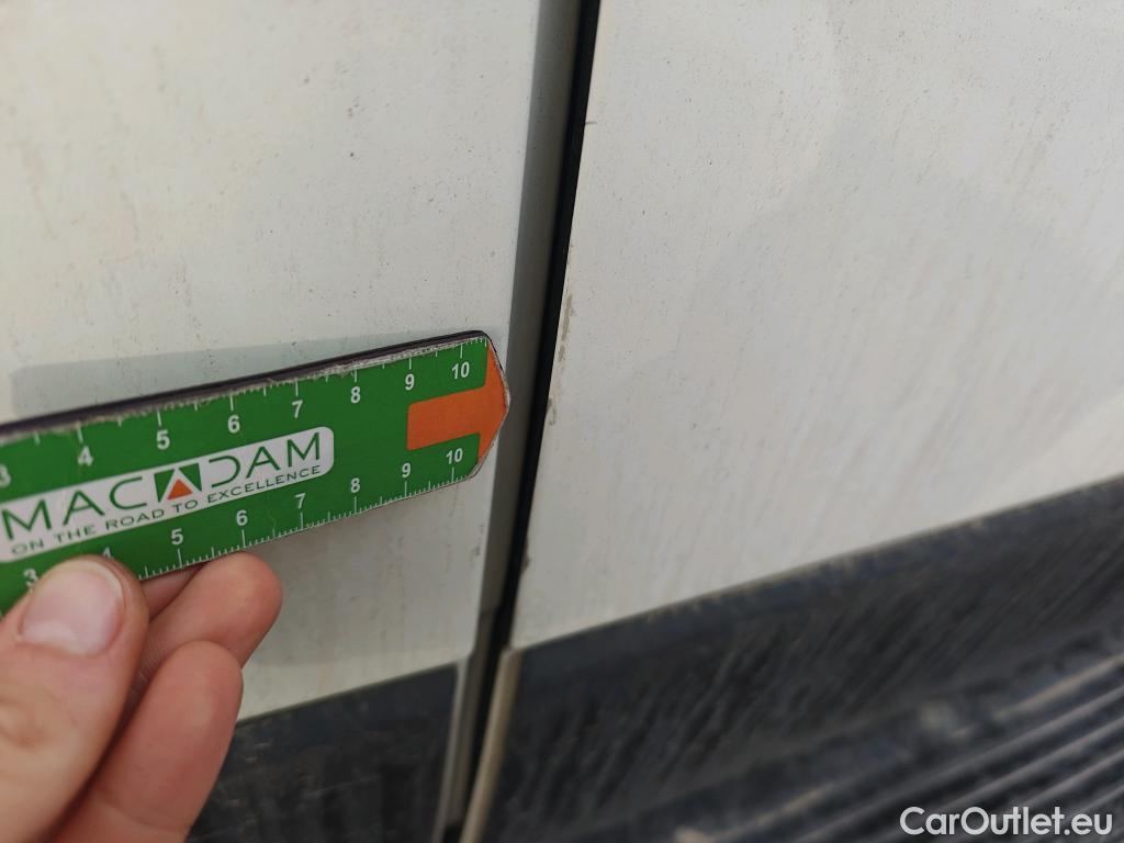  Peugeot  Boxer PEUGEOT  / 2014 / 4P / furgón 335 L2H2 BlueHDi 96KW (130CV) #79