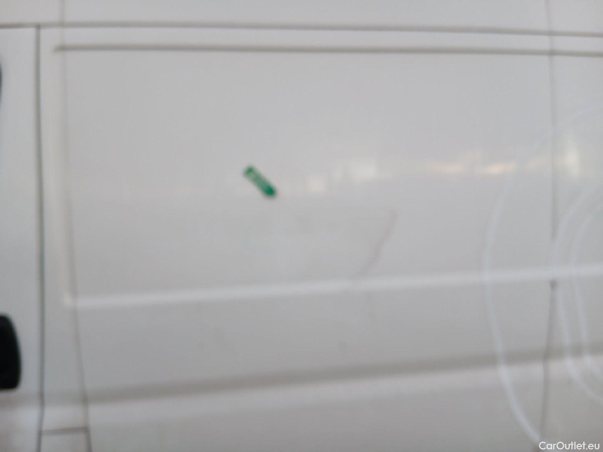  Peugeot  Boxer PEUGEOT  / 2014 / 4P / furgón Pack 335 L3 H2 BHDI 103kW (140CV) S&S #23