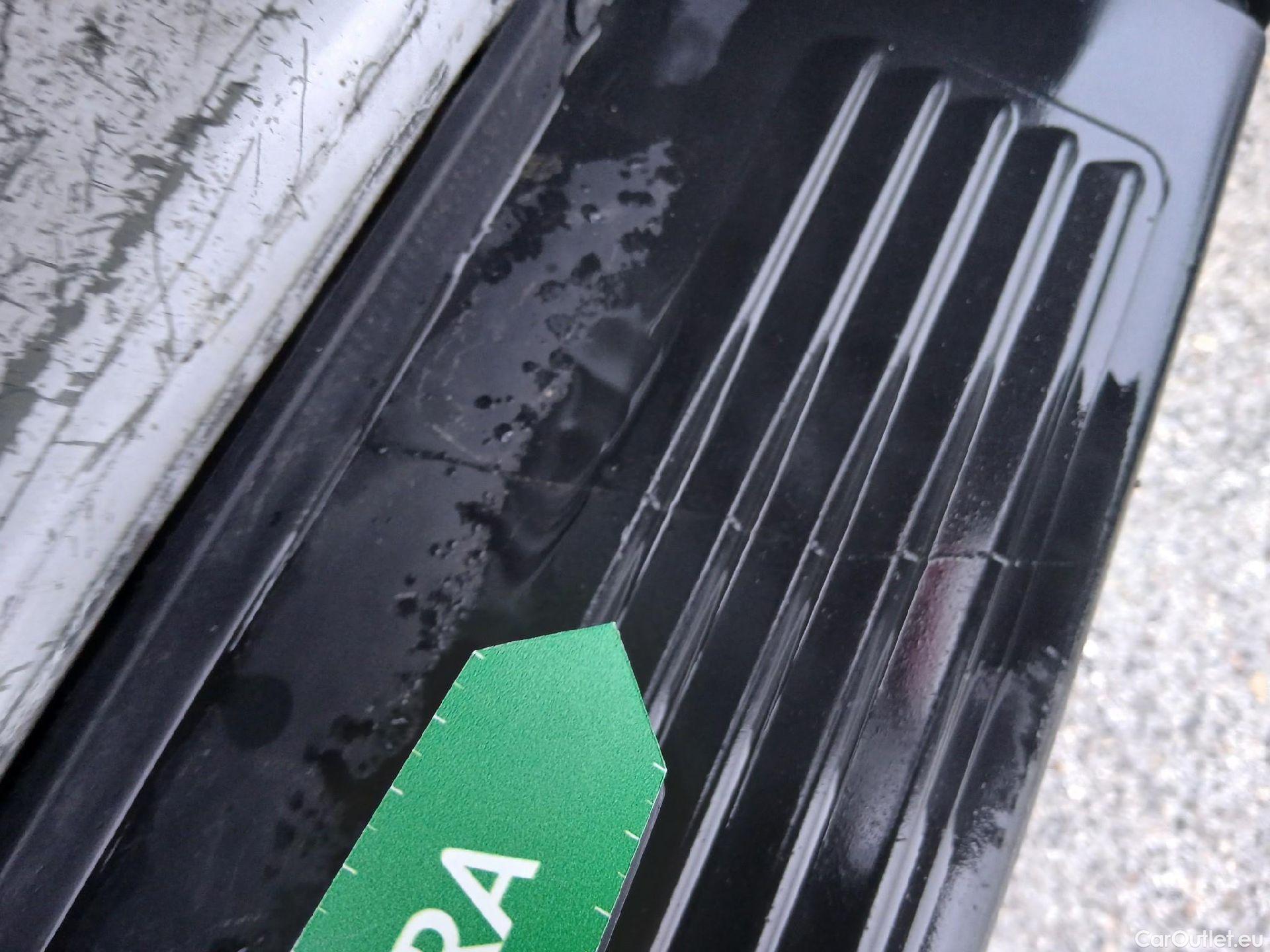  Opel  Movano OPEL  / 2021 / 4P / Furgón Base L2H2 3.5T 2.2 BHDi 103kW #20