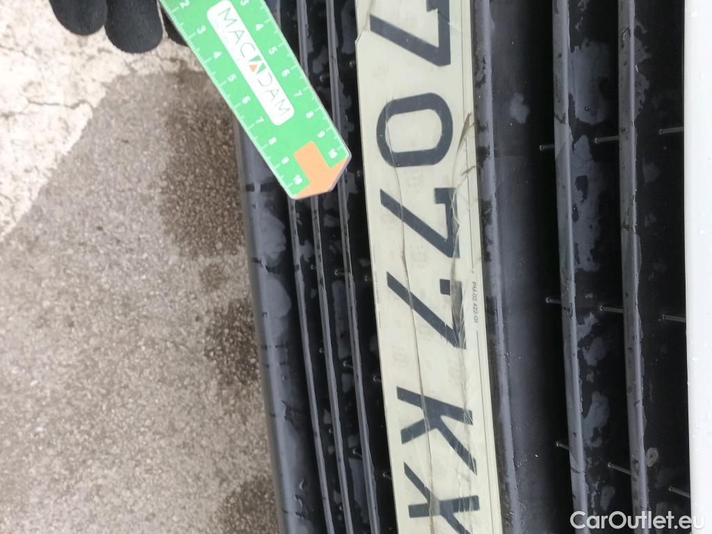  Peugeot  Expert PEUGEOT  / 2016 / 4P / combi Combi 1.6 BlueHDi 88KW (120CV) Standard #11