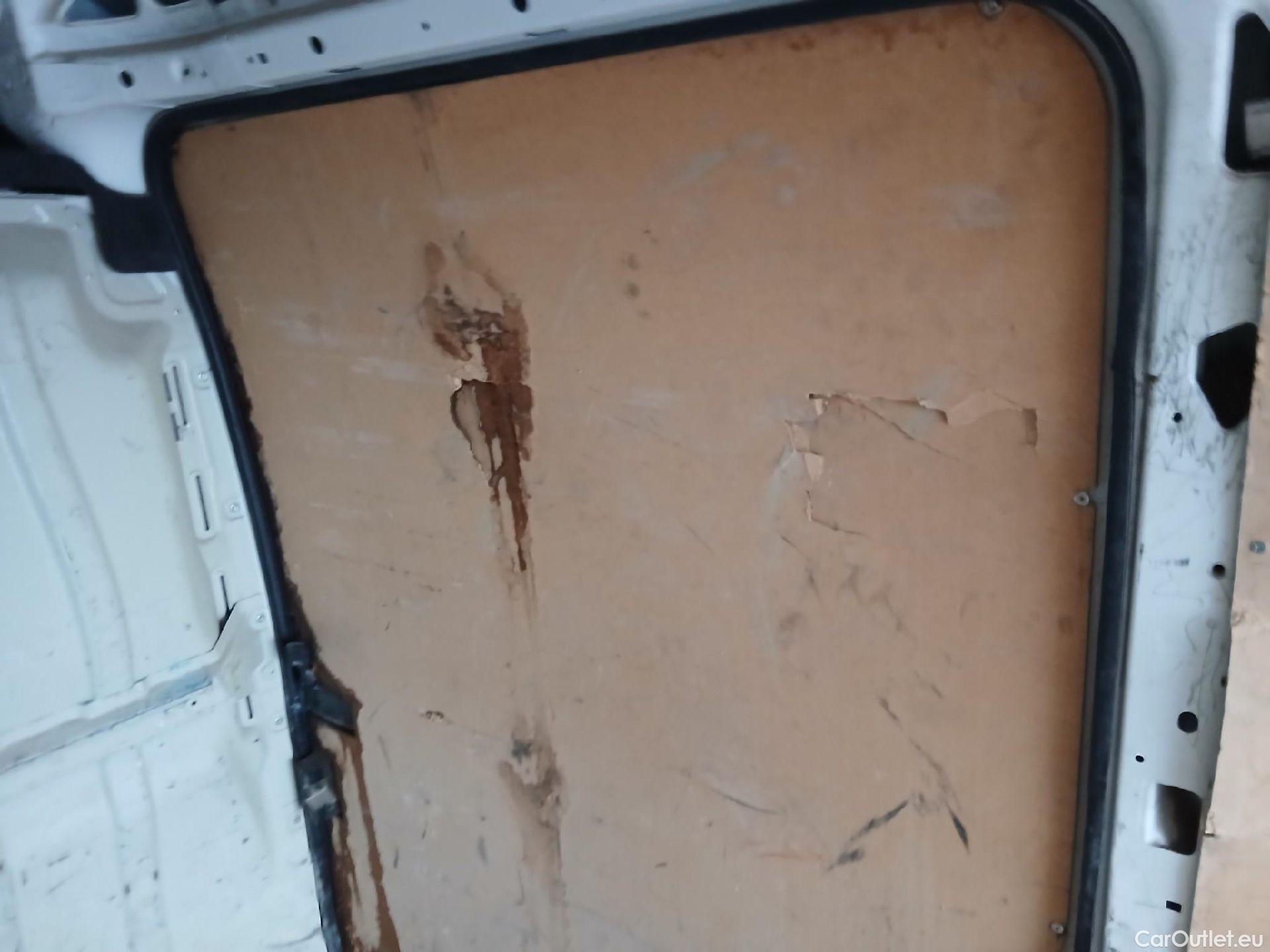  Peugeot  Boxer PEUGEOT  / 2014 / 4P / furgón Pack 335 L3 H2 BHDI 103kW (140CV) S&S #58