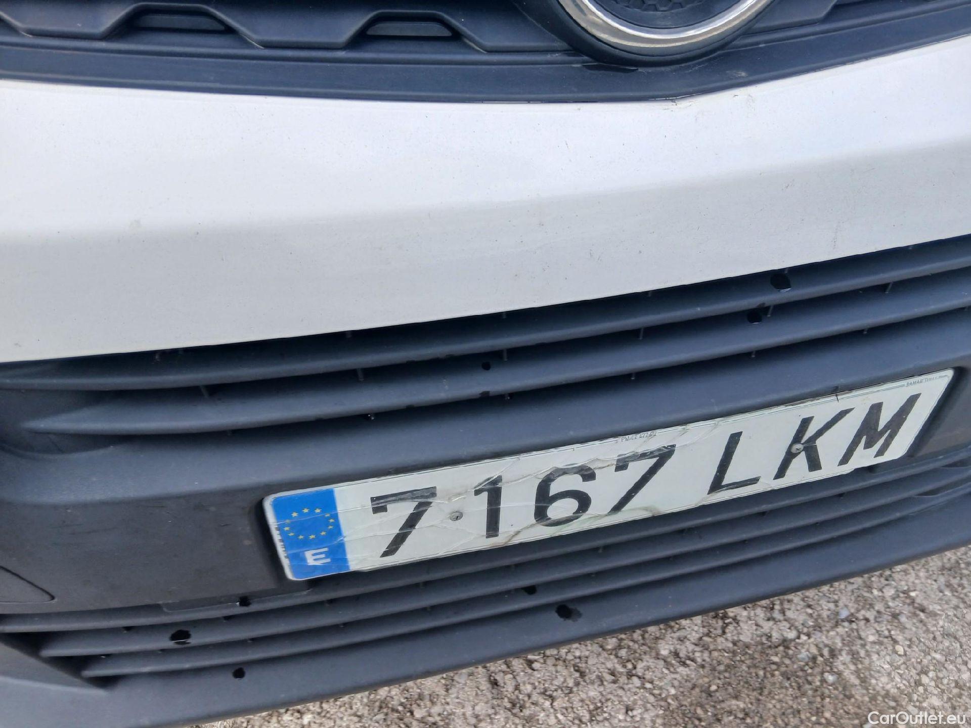  Opel  Vivaro OPEL  / 2019 / 4P / furgón 1.5 Diésel 88kW (120CV) M Std Select #5