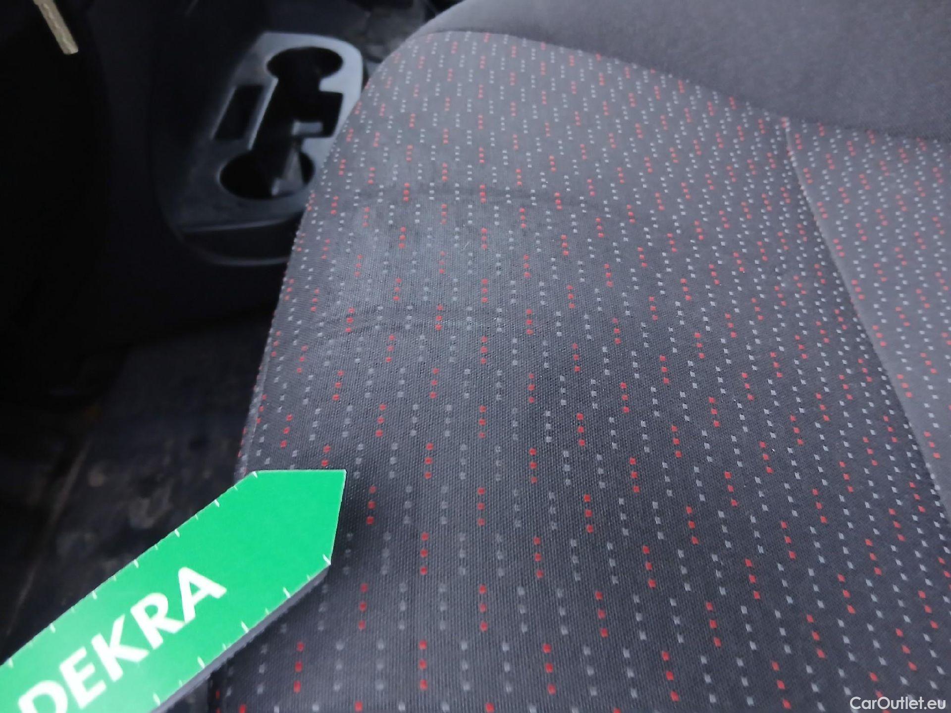  Opel  Movano OPEL  / 2021 / 4P / Furgón Base L2H2 3.5T 2.2 BHDi 103kW #10