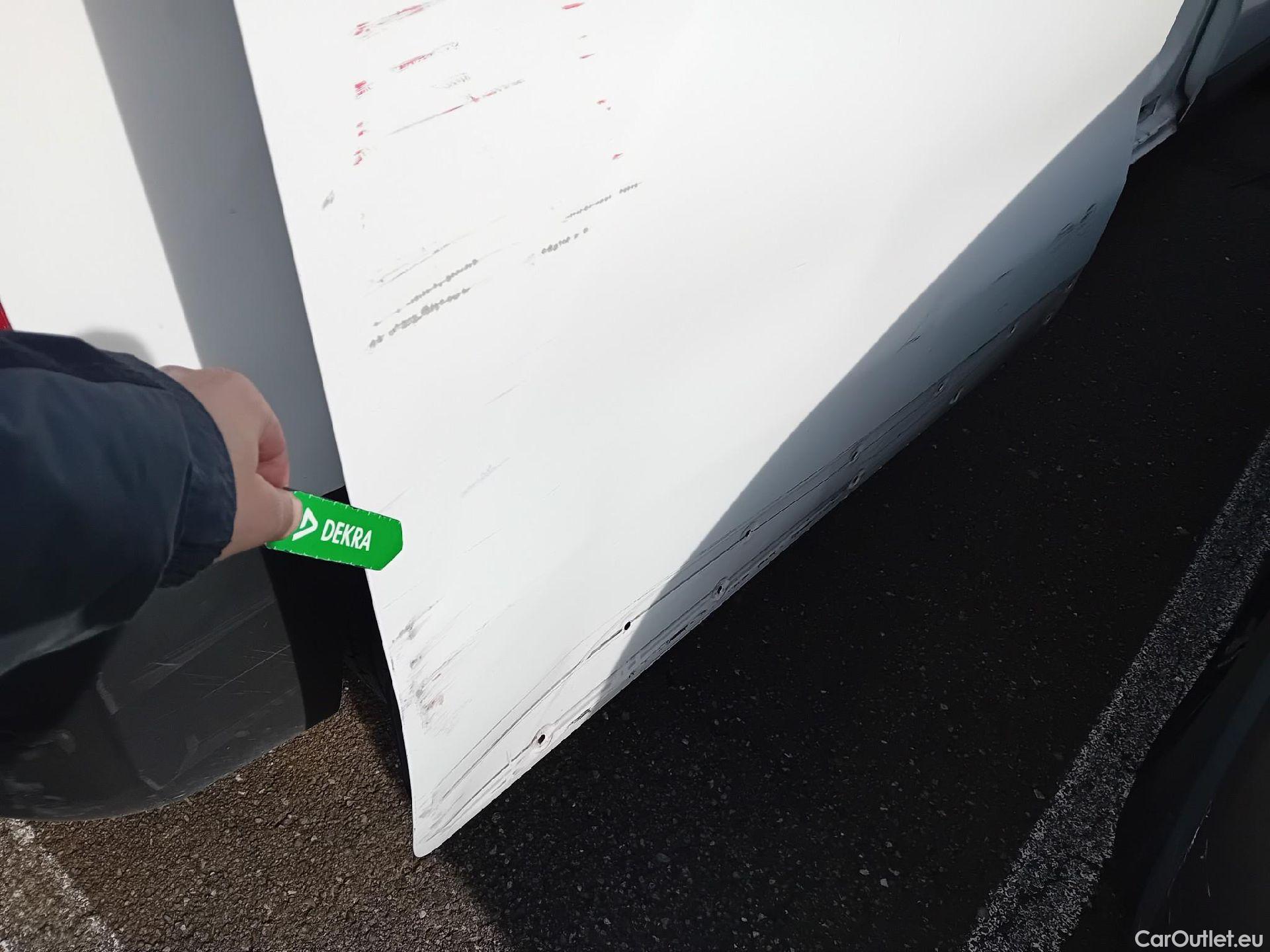  Peugeot  Expert PEUGEOT  / 2016 / 4P / furgón Furgón Pro 2.0 BlueHDi 120 S&S Standard (CX) #28