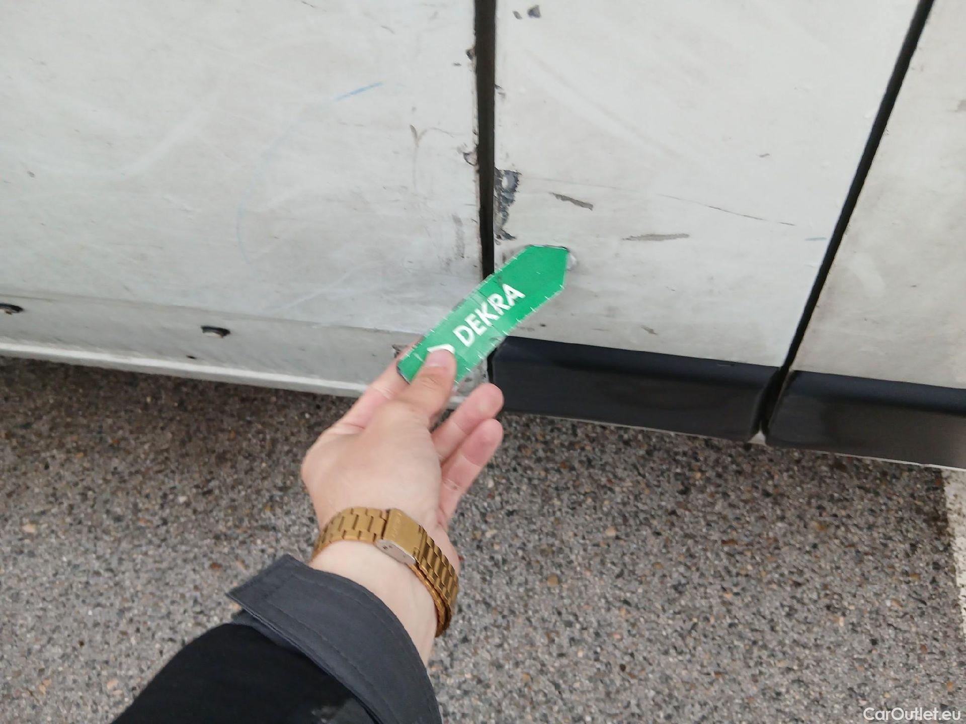  Peugeot  Boxer PEUGEOT  / 2014 / 4P / furgón Pack 335 L3 H2 BHDI 103kW (140CV) S&S #78