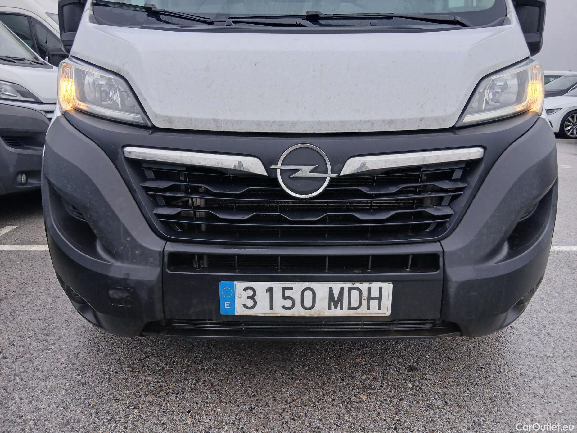  Opel  Movano OPEL  / 2021 / 4P / Furgón Base L2H2 3.5T 2.2 BHDi 103kW #5