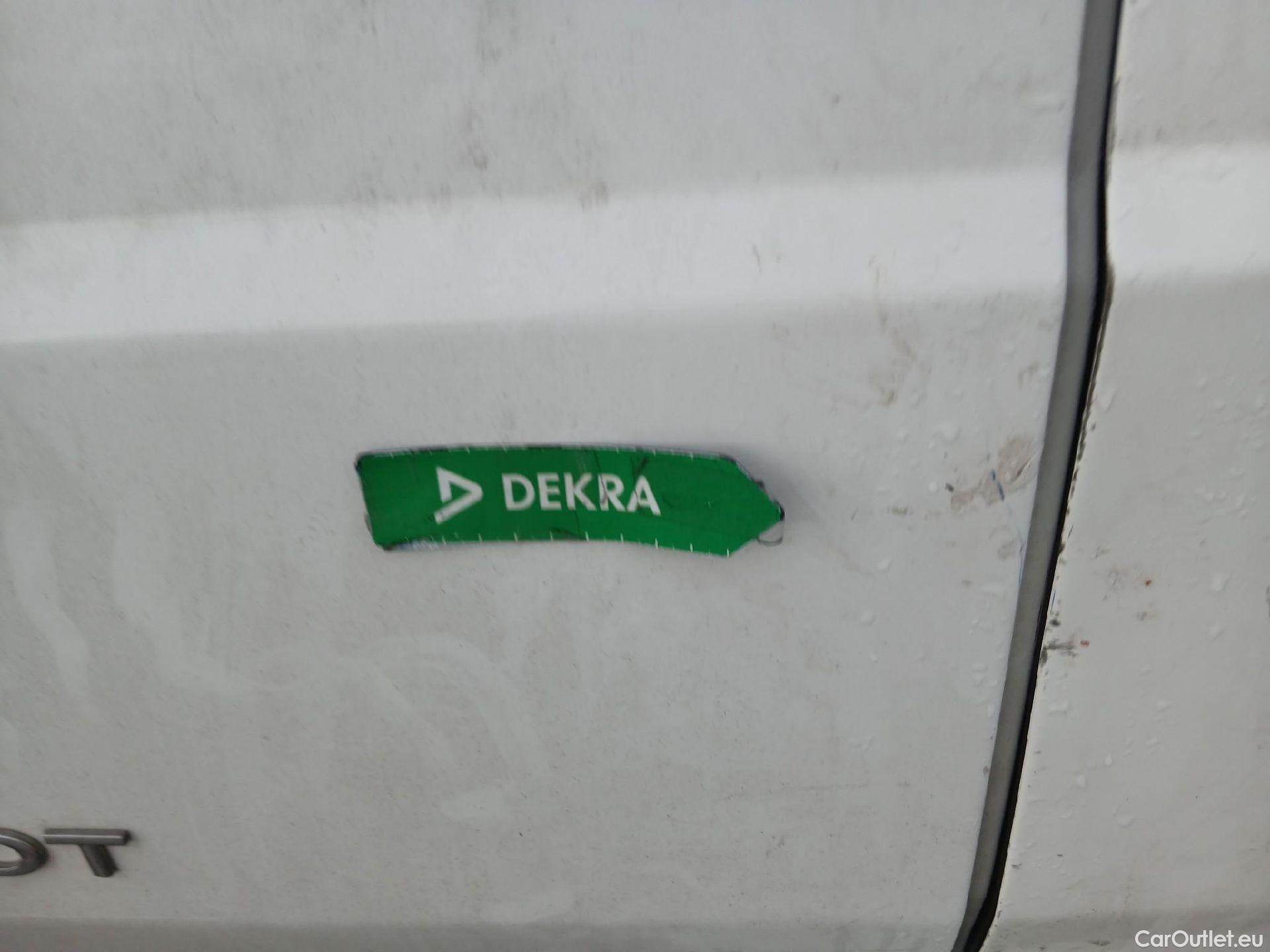  Peugeot  Boxer PEUGEOT  / 2014 / 4P / furgón Pack 335 L3 H2 BHDI 103kW (140CV) S&S #39