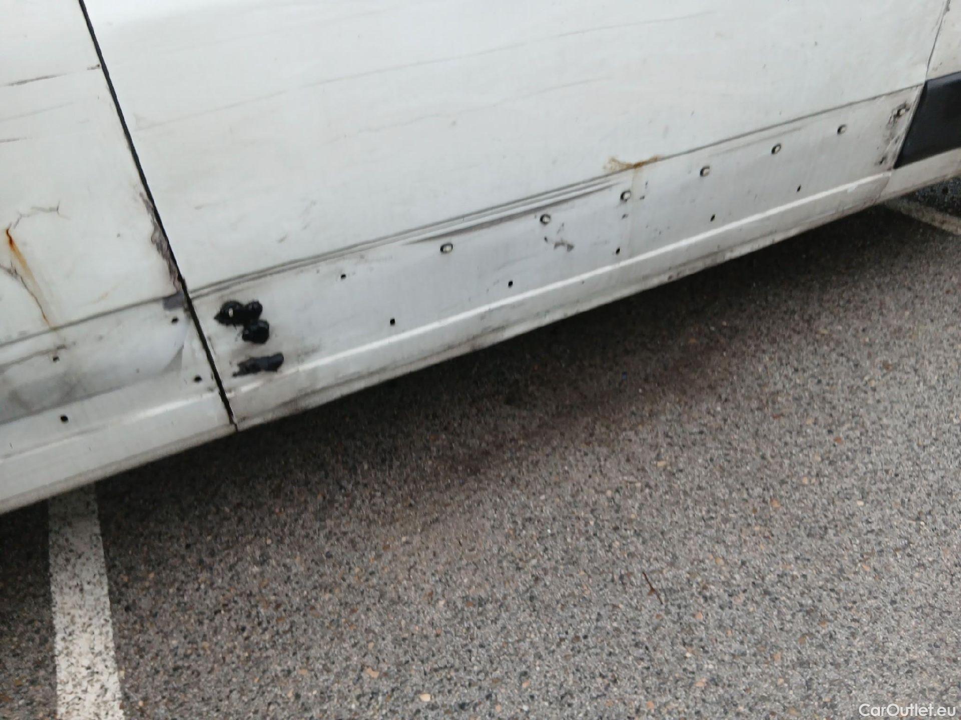  Peugeot  Boxer PEUGEOT  / 2014 / 4P / furgón Pack 335 L3 H2 BHDI 103kW (140CV) S&S #71