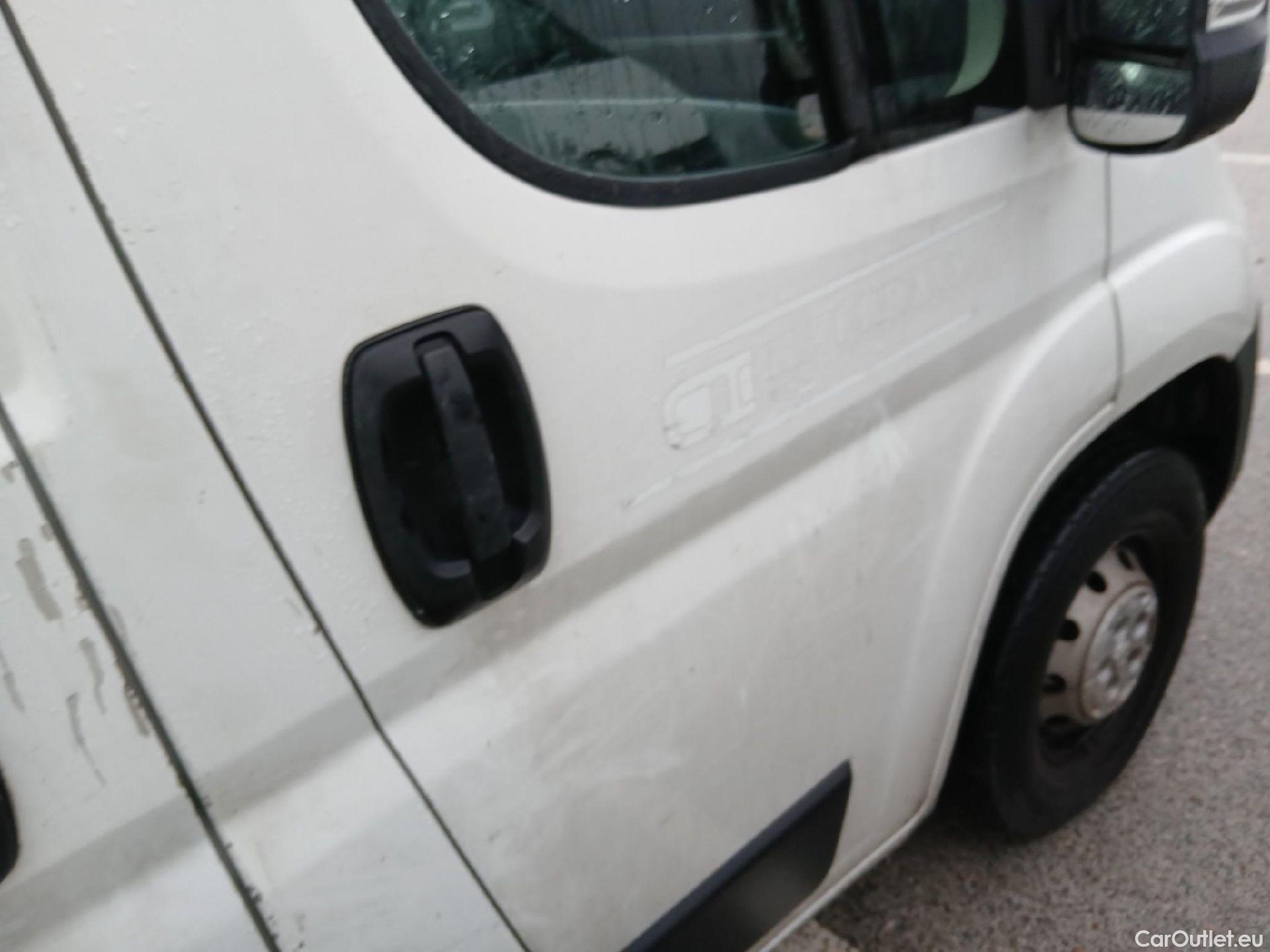  Peugeot  Boxer PEUGEOT  / 2014 / 4P / furgón Pack 335 L3 H2 BHDI 103kW (140CV) S&S #77