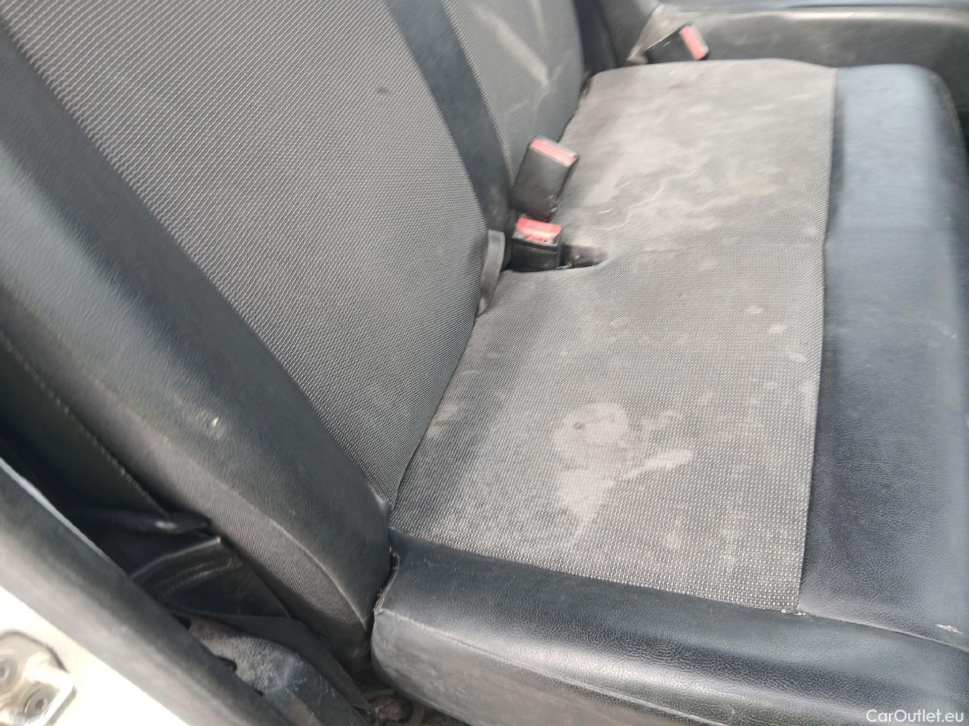  Opel  Vivaro OPEL  / 2019 / 4P / furgón 1.5 Diésel 88kW (120CV) M Std Select #59