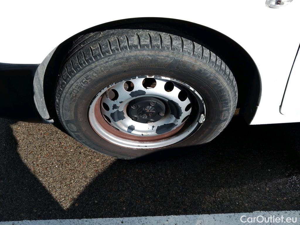  Peugeot  Partner PEUGEOT  / 2015 / 4P / combi TEPEE Access 1.6 BlueHDi 55KW (75CV) #36