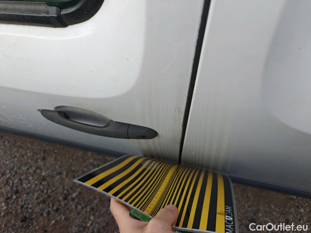  Renault  Kangoo RENAULT  FURGÓN VU 3p 2G furgón deriv Profesional 2014 dCi 75 Gen5 #67