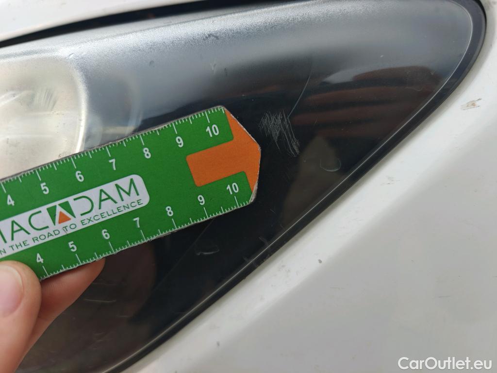  Peugeot  Boxer PEUGEOT  / 2014 / 4P / furgón 335 L2H2 BlueHDi 96KW (130CV) #3