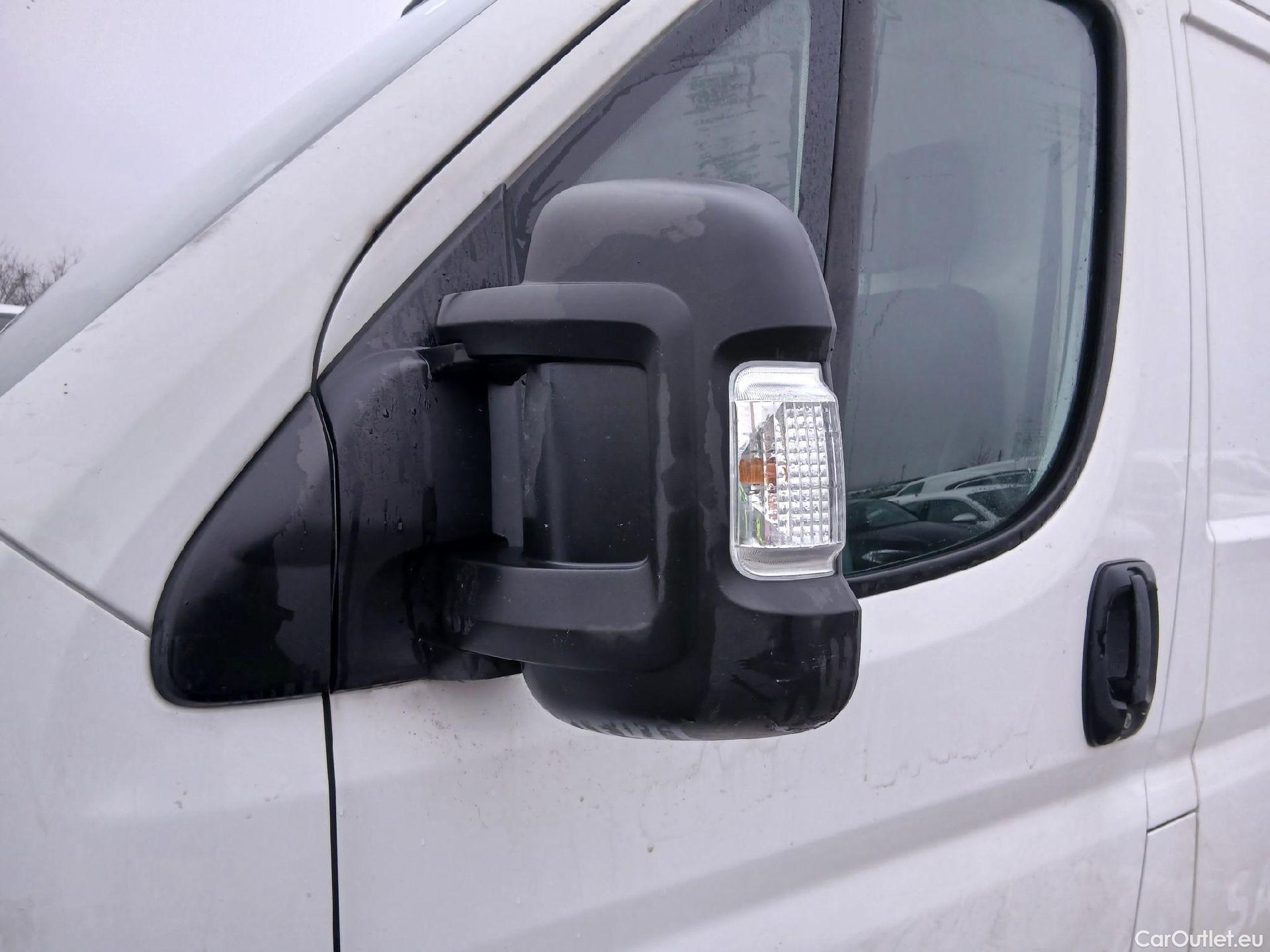  Opel  Movano OPEL  / 2021 / 4P / Furgón Base L2H2 3.5T 2.2 BHDi 103kW #6