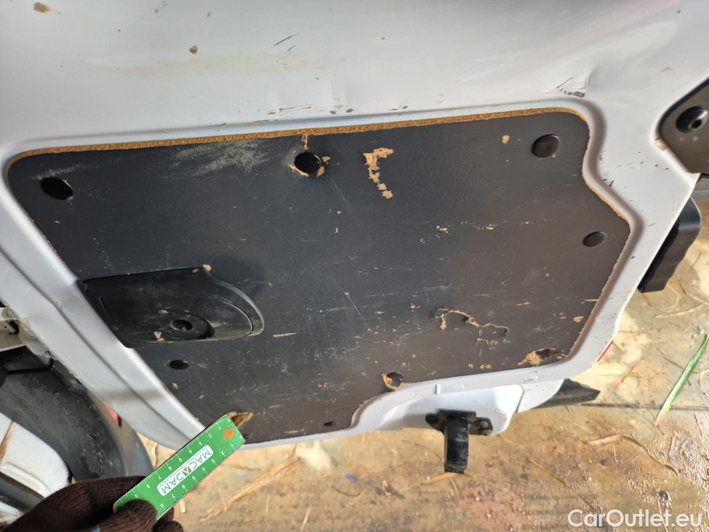  Nissan  NV200 NISSAN NV250 / 2019 / 4P / furgón 2pl 1.5dCi 70 kW (95CV) L1H1 ÓPTIMA #24