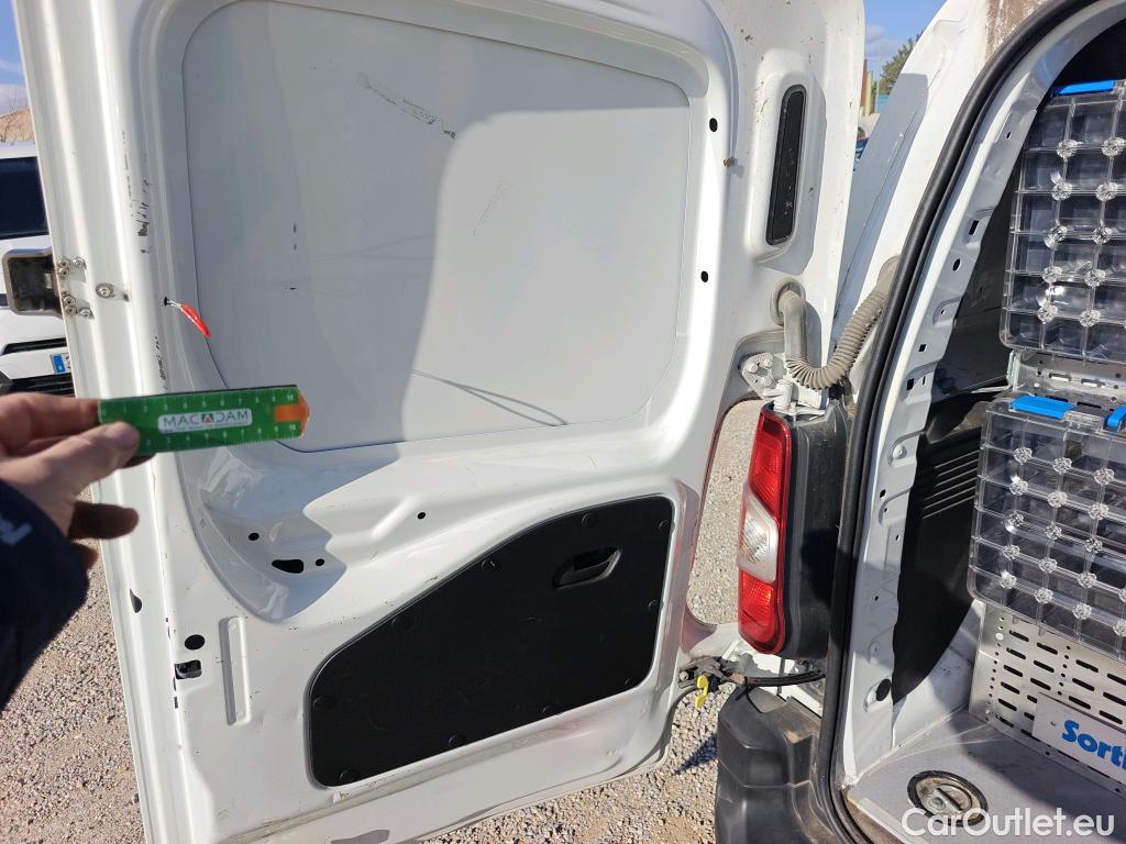  Opel  Combo OPEL  / 2018 / 3P / furgón derivado de turismo 1.6 TD S/S 74kW (100CV) Express L H1 650 #14