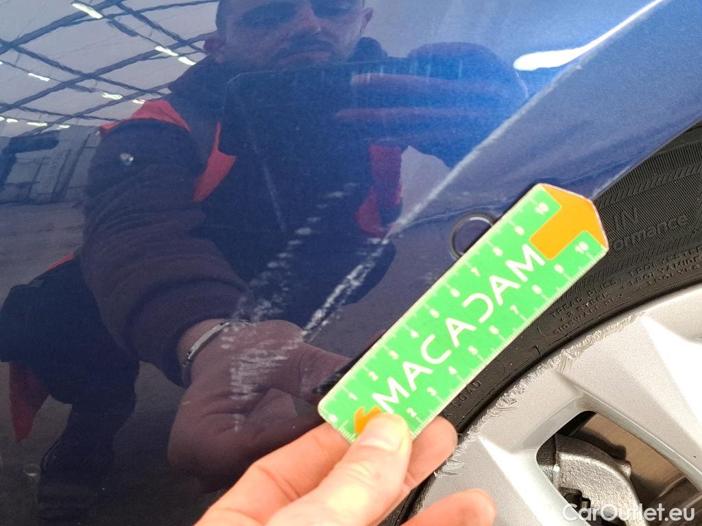  Bmw  Serie 2 BMW  Active Tourer / 2018 / 5P / monospace 225xe Business Design Auto #22