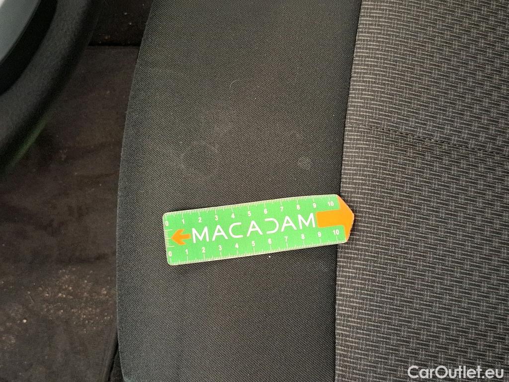  Bmw  Serie 2 BMW  Active Tourer / 2018 / 5P / monospace 225xe Business Design Auto #49