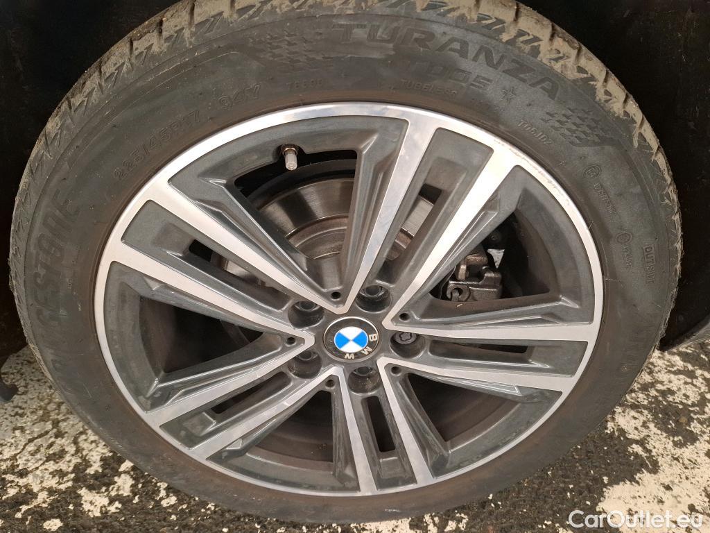  Bmw  Serie 1 BMW Série 1 / 2019 / 5P / Berline 116i DKG7 Business Design #19