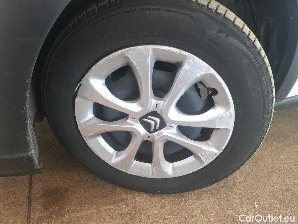  Citroen  C3  Feel Business 1.2 PureTech 80CV BVM5 E6d #35