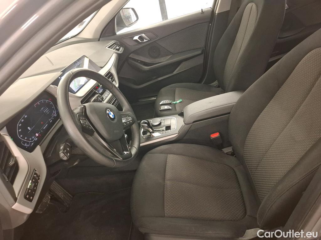  Bmw  Serie 1 BMW Série 1 / 2019 / 5P / Berline 116i DKG7 Business Design #29