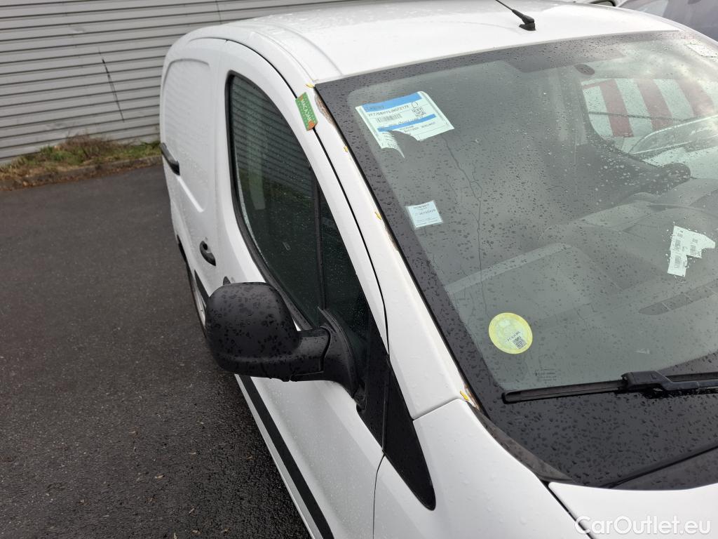  Citroen  Berlingo  Fourgon Club L1 (Court) 1.6 BlueHDi 100CV BVM5 E6 #15