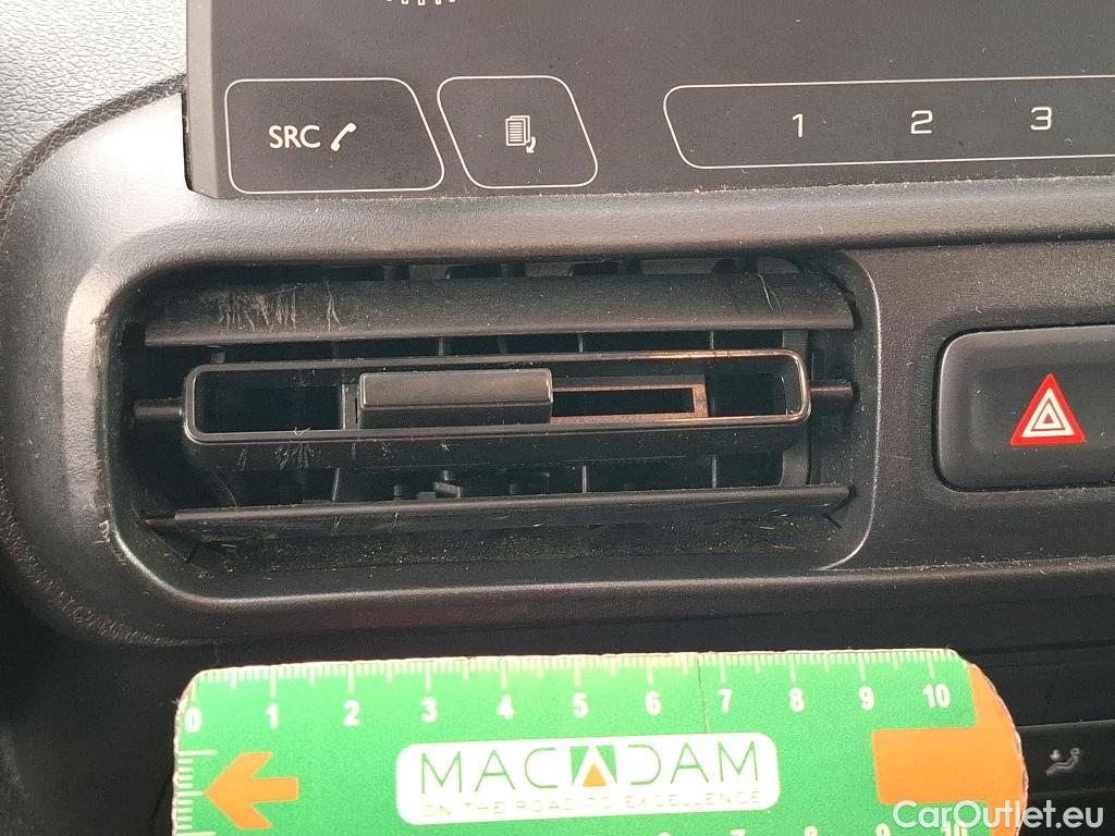  Citroen  Berlingo  Fourgon Club M 650 1.5 BlueHDi 100CV BVM6 E6d #19