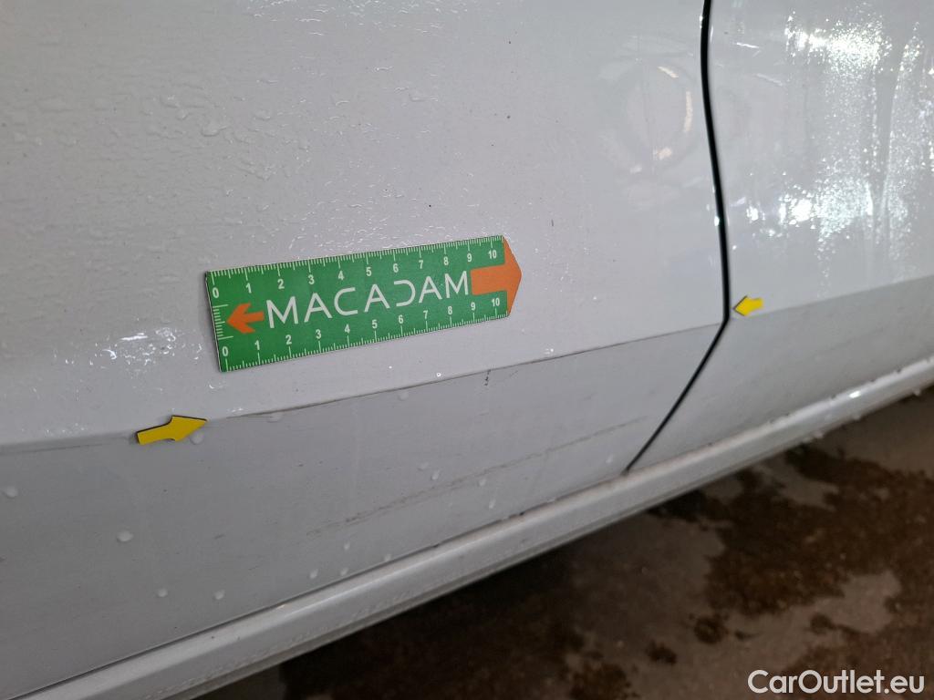  Audi  A3  Sportback 35 TDI Business Line 2.0 TDI 150CV BVA7 E6d #46