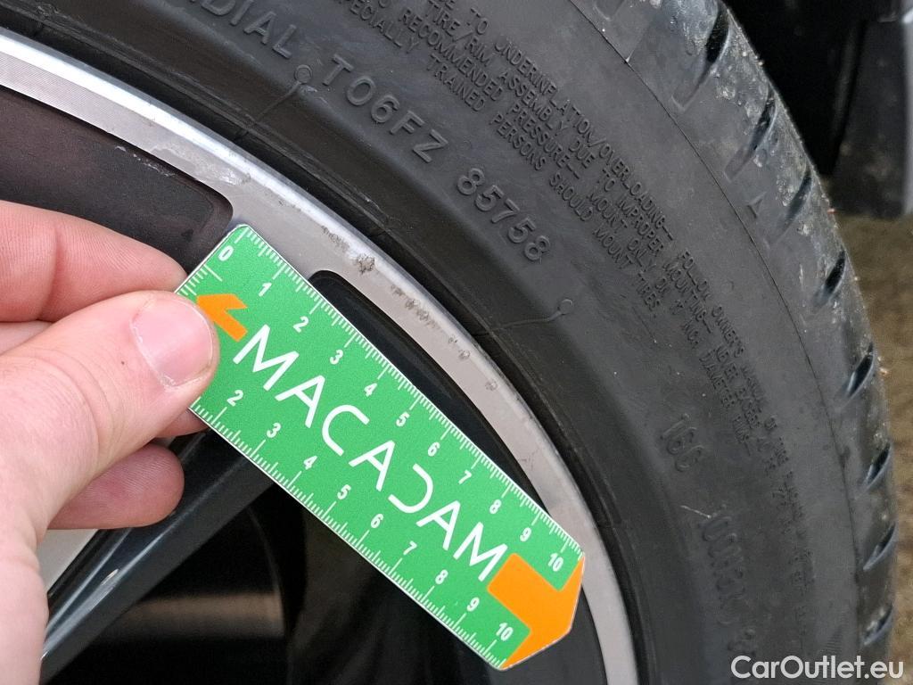  Bmw  Serie 2 BMW Série 2 Gran Coupé / 2019 / 4P / Berline 218D AUTO Business Design #5