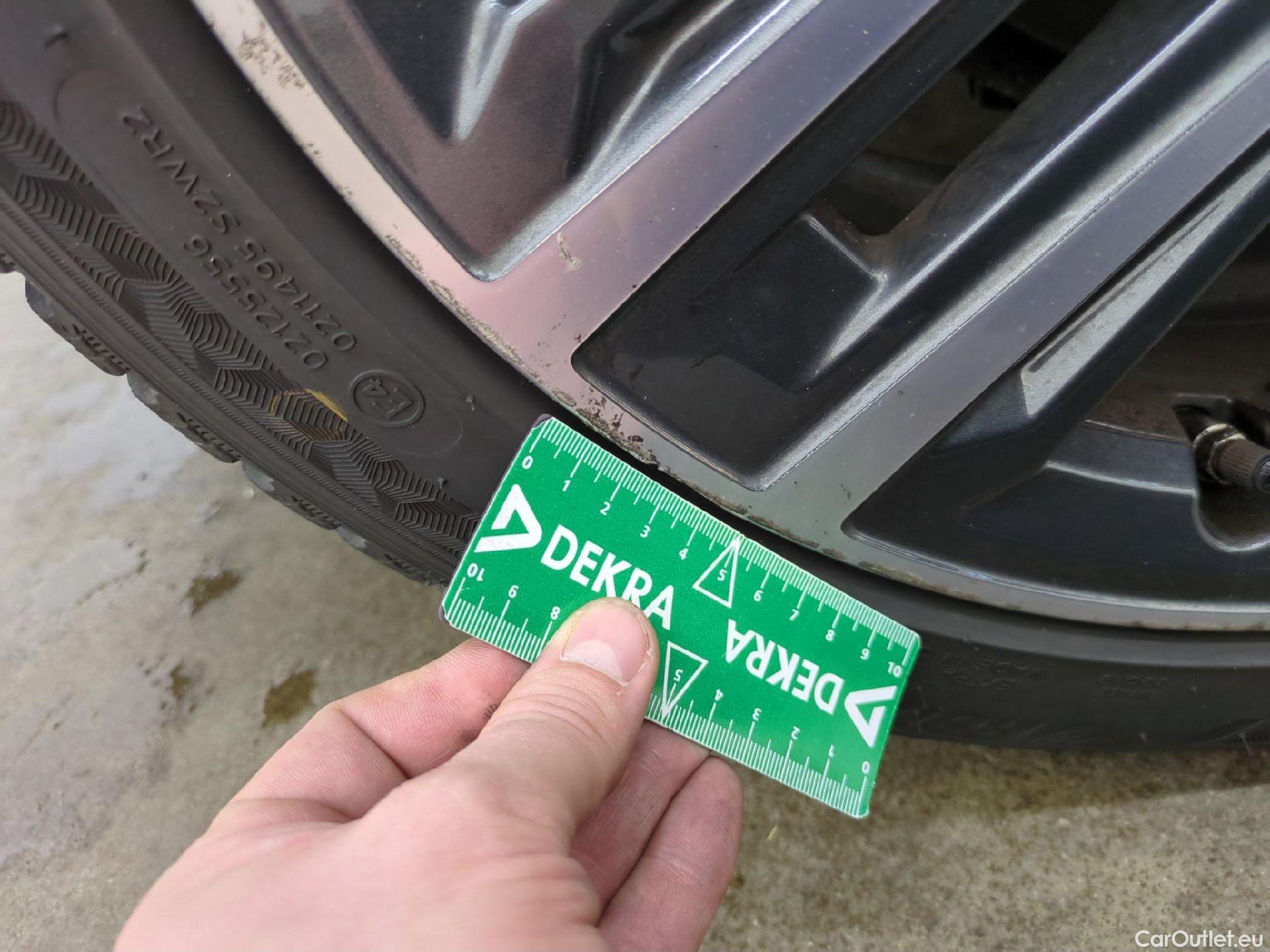  Bmw  Serie 1 1 Berline 116 d Business Design 1.5 115CV BVM6 E6d #12