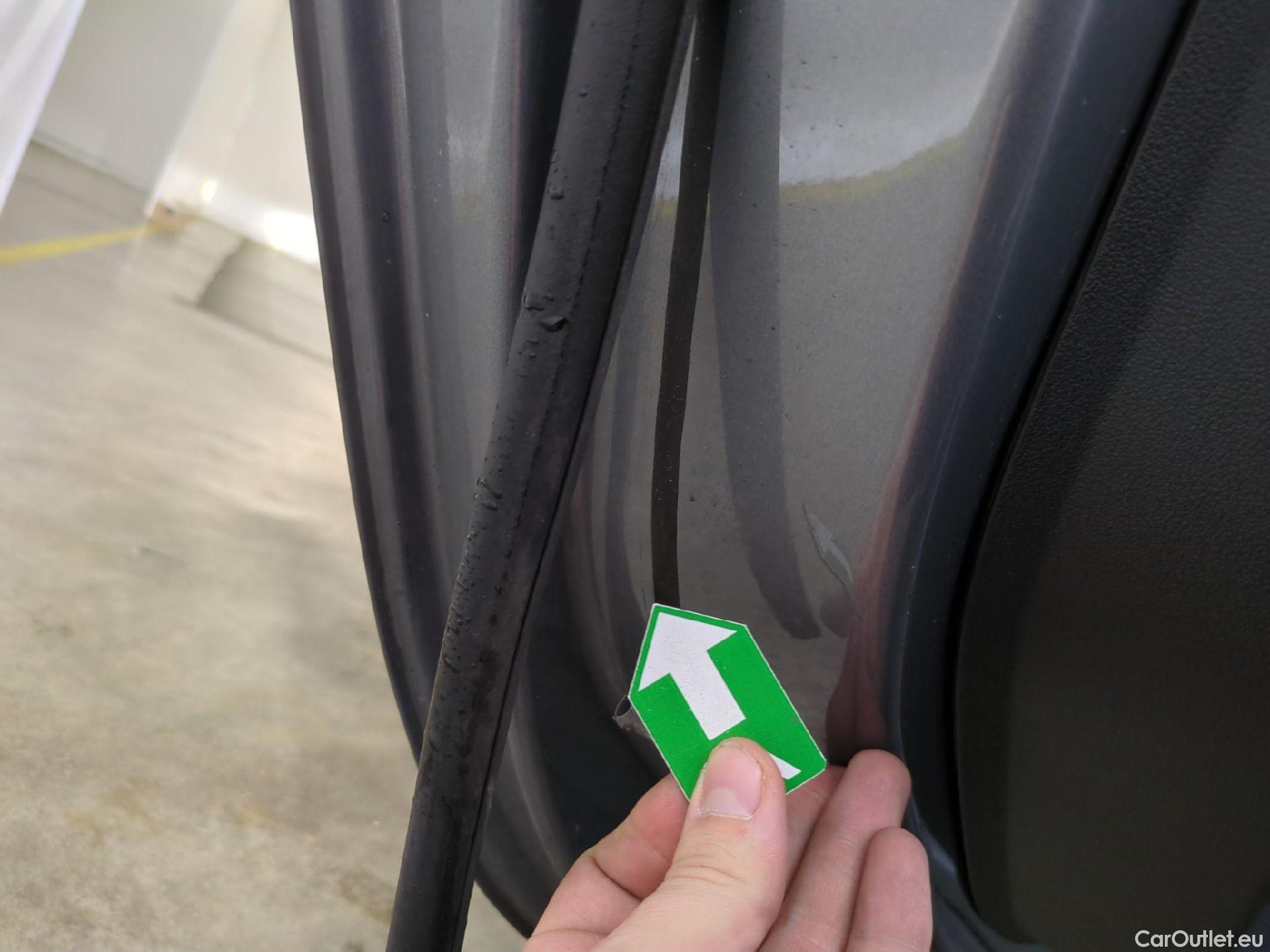  Bmw  Serie 1 1 Berline 116 d Business Design 1.5 115CV BVM6 E6d #1