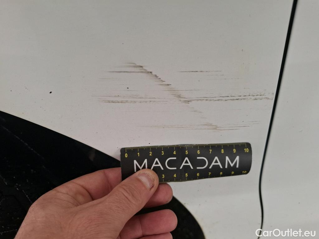  Citroen  Jumpy  Fourgon Business M (L2) 2.0 BlueHDi 120CV BVM6 E6 #25