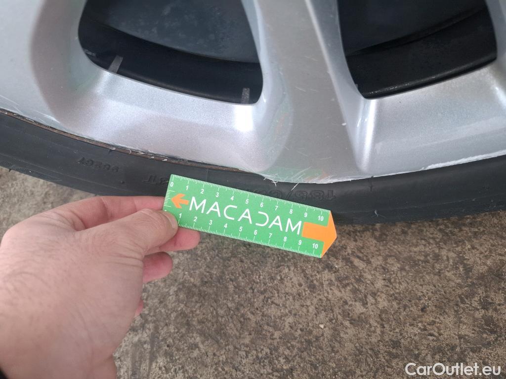  Citroen  C3  Feel Business 1.2 PureTech 80CV BVM5 E6d #47