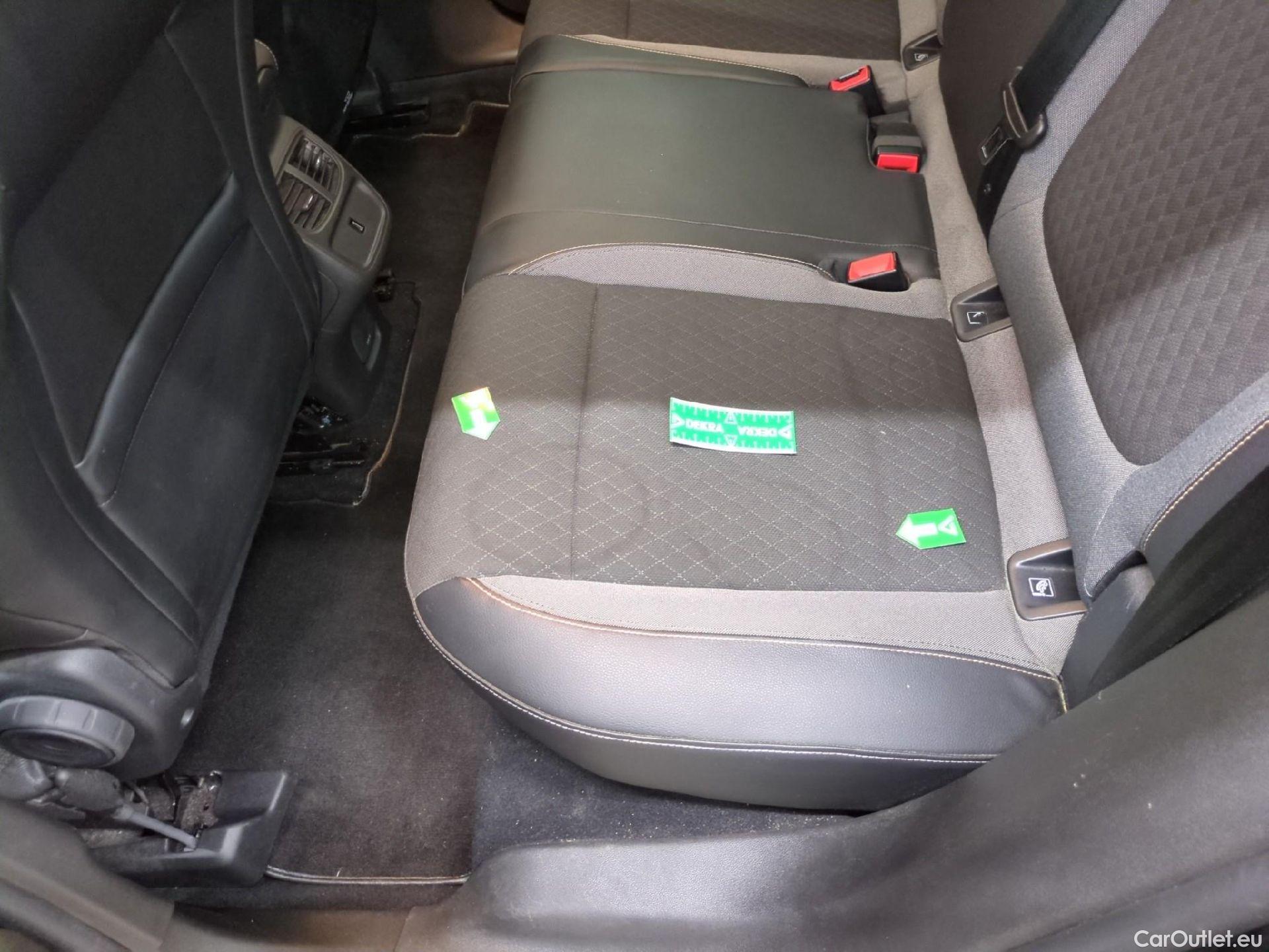  Opel   Grandland X Grandland X Elegance Business 1.5 130CV BVA8 E6d #2