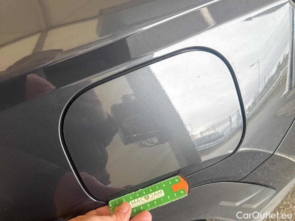  Hyundai  Tucson HYUNDAI  / 2020 / 5P / SUV 1.6 PHEV 265 HTRAC BUSINESS 4WD AUTO #9