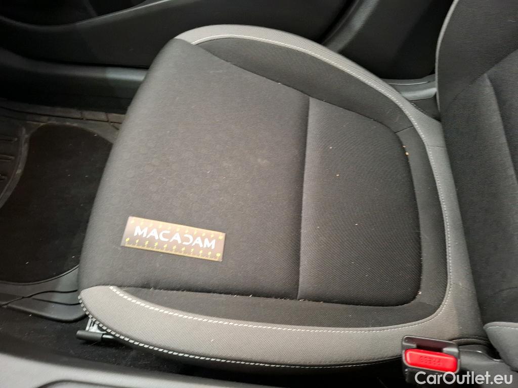  Hyundai  Konna Kona Business Hybrid 2WD 1.6 GDI 140CV BVA6 E6dT #1