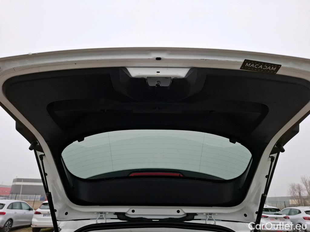  Peugeot  2008  Allure Pack 1.5 HDi 130CV BVA8 E6d #5