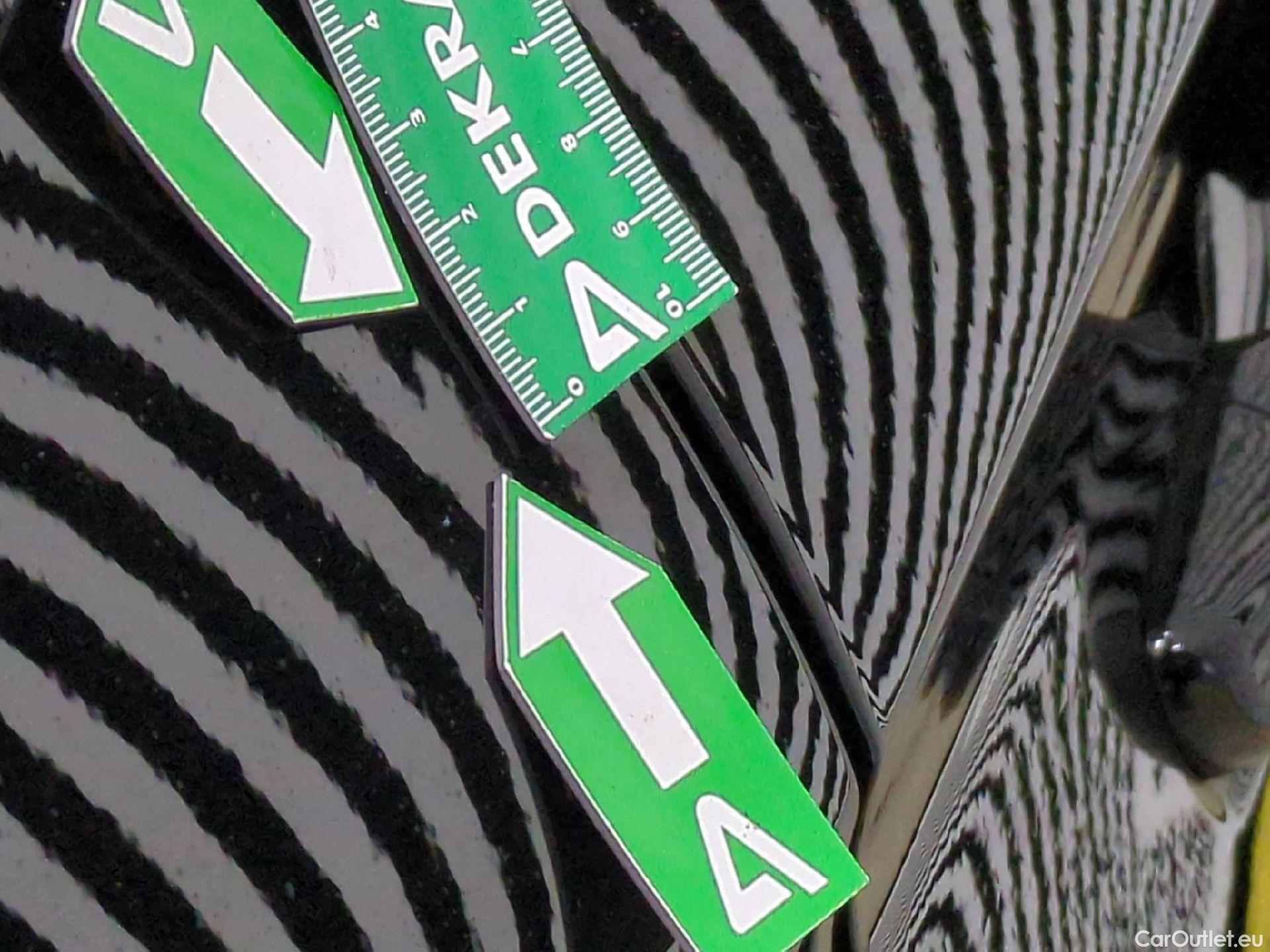  Opel   Grandland X Grandland X Elegance Business 1.5 130CV BVA8 E6d #8