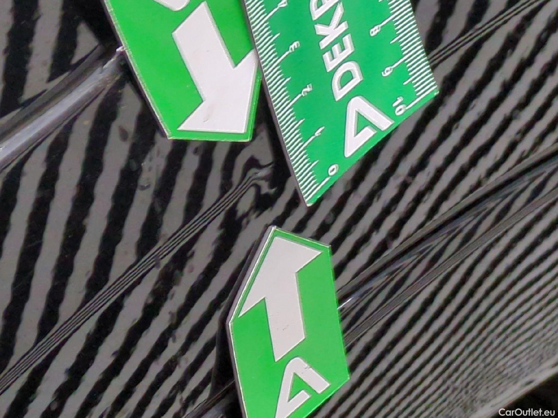  Opel   Grandland X Grandland X Elegance Business 1.5 130CV BVA8 E6d #6