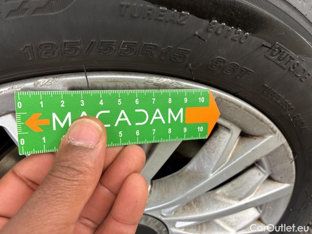  Fiat  500 FIAT  2015 3P Berline Hybrid 10 BSG 70 ch Dolcevita #25