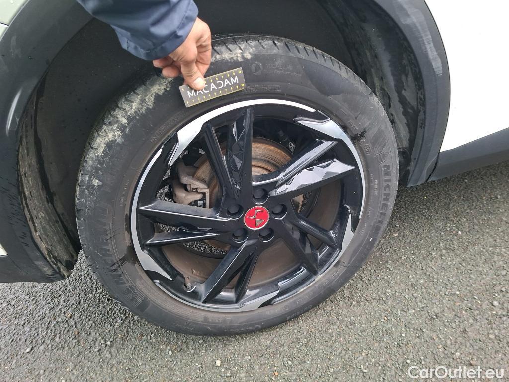  DS  DS7 7 Crossback Performance Line + 1.5 BlueHDi 130CV BVA8 E6d #1