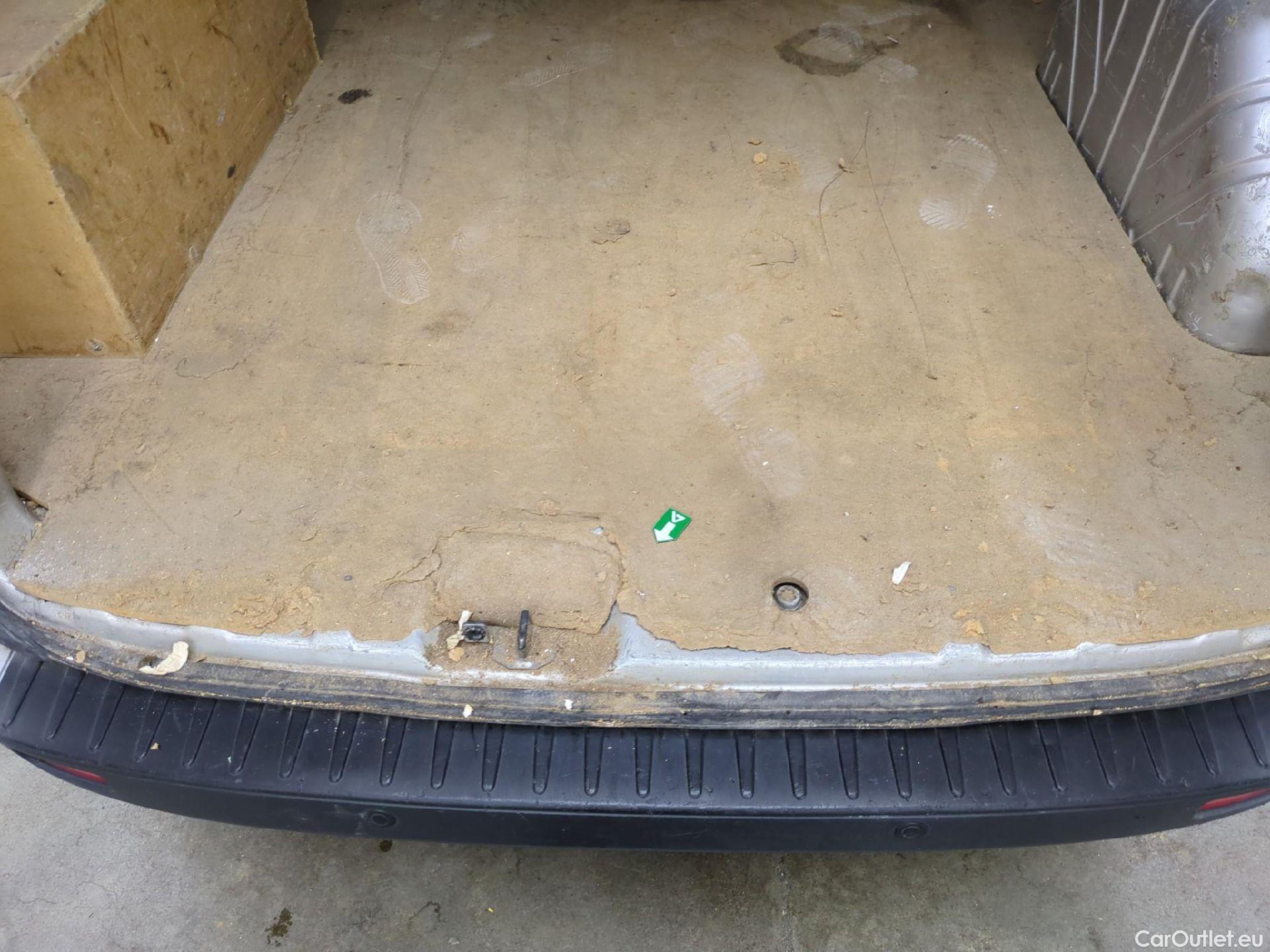  Ford  Transit FORD  Custom / 2018 / 4P / Fourgon tôlé 2.0 ECOBLUE 105 300 L1H2 TREND BUSINESS #10